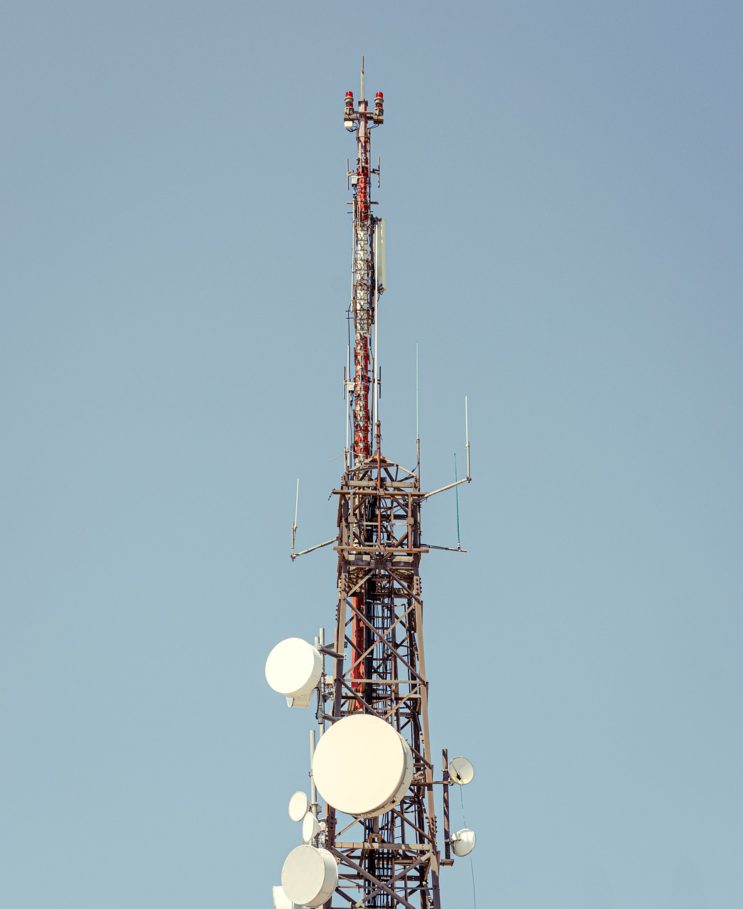 services-01 telecommunications tower, radio mast, tower, broadcasting, television, radio, telecommunications, mobile, structure, reception, communication
